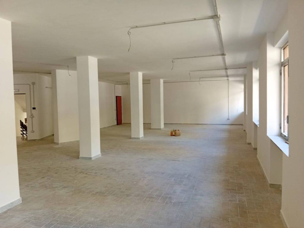Immobile a Salerno in Via Irno, 11 - Foto 2