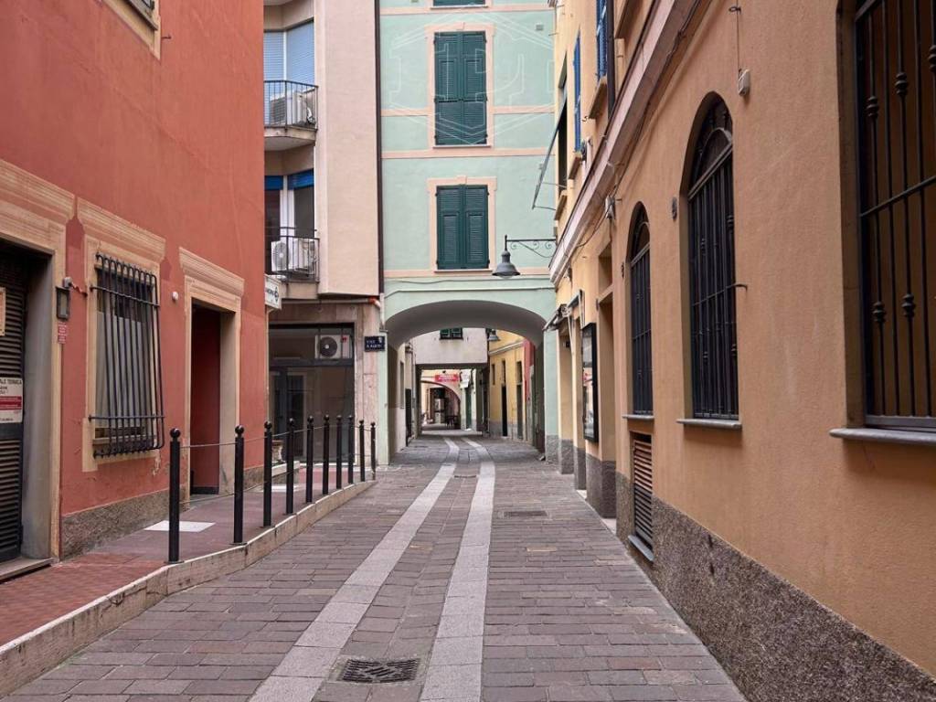 Appartamento a Spotorno in Via Aurelia - Foto 3