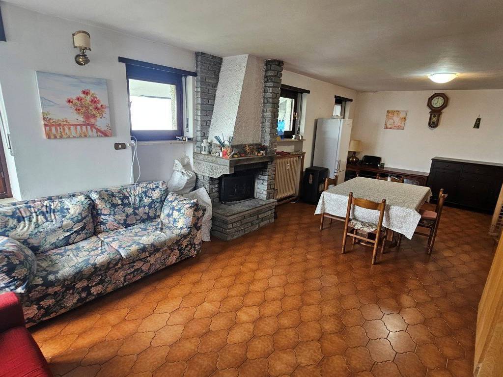 Appartamento a Bagnolo piemonte in Via Roc del Duc - Foto 3