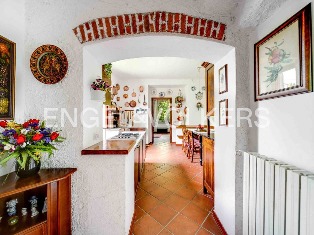 Appartamento a Castelveccana in Via alla Fermata, 2 - Foto 3