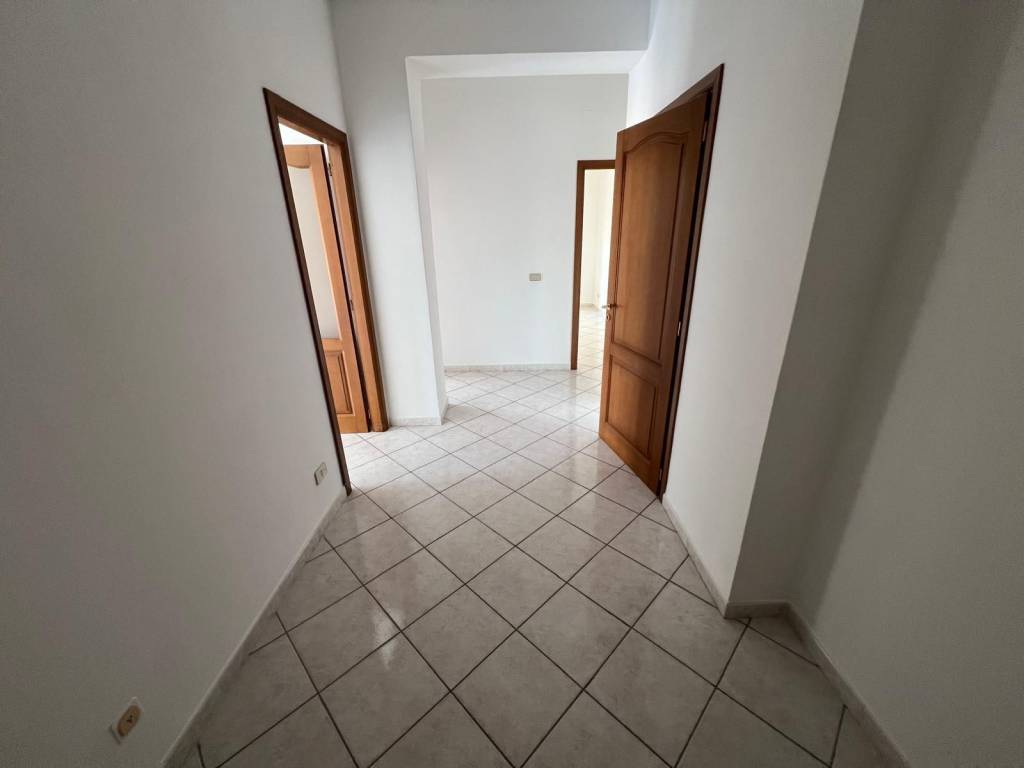 Appartamento a Lamezia terme in Via Tommaso Maria Fusco - Foto 4