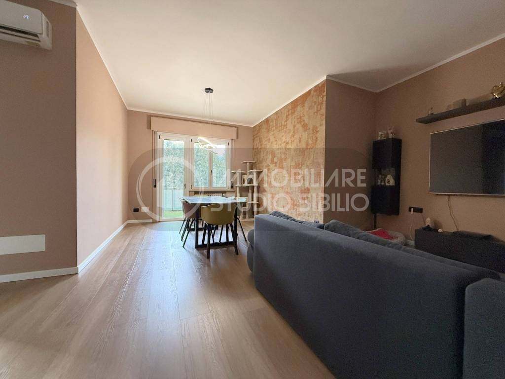 Appartamento a Mantova in Viale Vittorio Alfieri - Foto 3