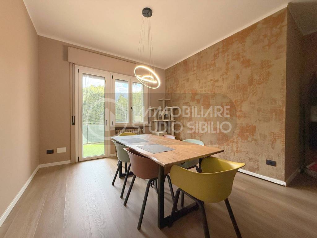 Appartamento a Mantova in Viale Vittorio Alfieri - Foto 4