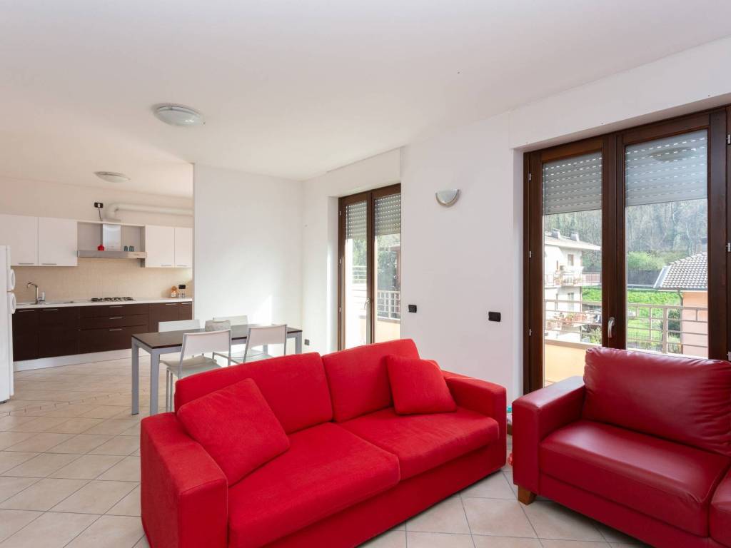 Appartamento a Cittiglio in Via Pelitt - Foto 5