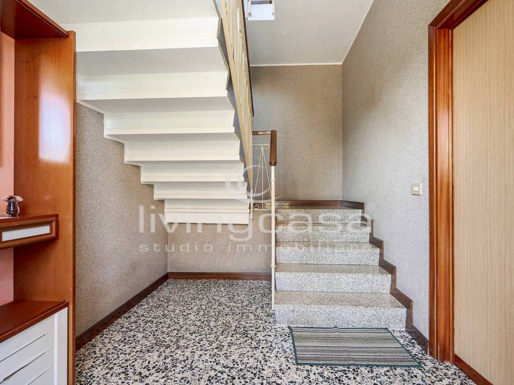 Villa a Costa masnaga in Via Giacomo Puccini - Foto 2