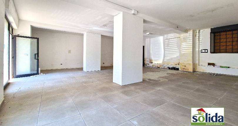 Immobile a Barcellona pozzo di gotto in Via Umberto I, 70 - Foto 3
