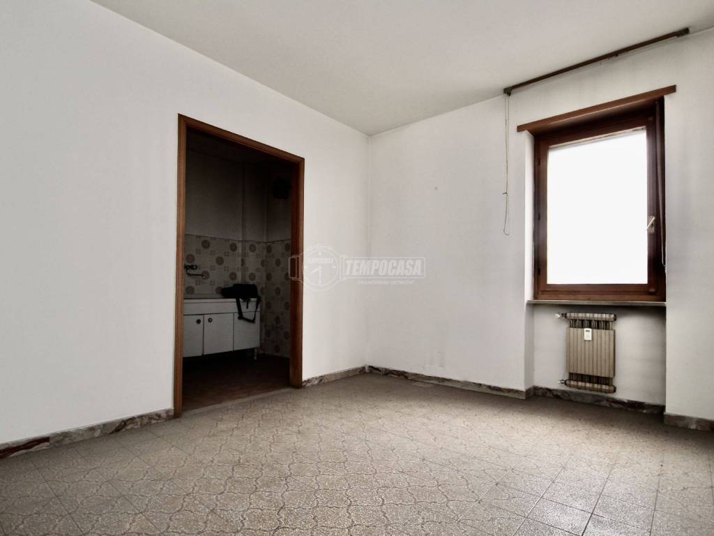 Appartamento a Aosta in Via Monte Grivola 22 - Foto 2