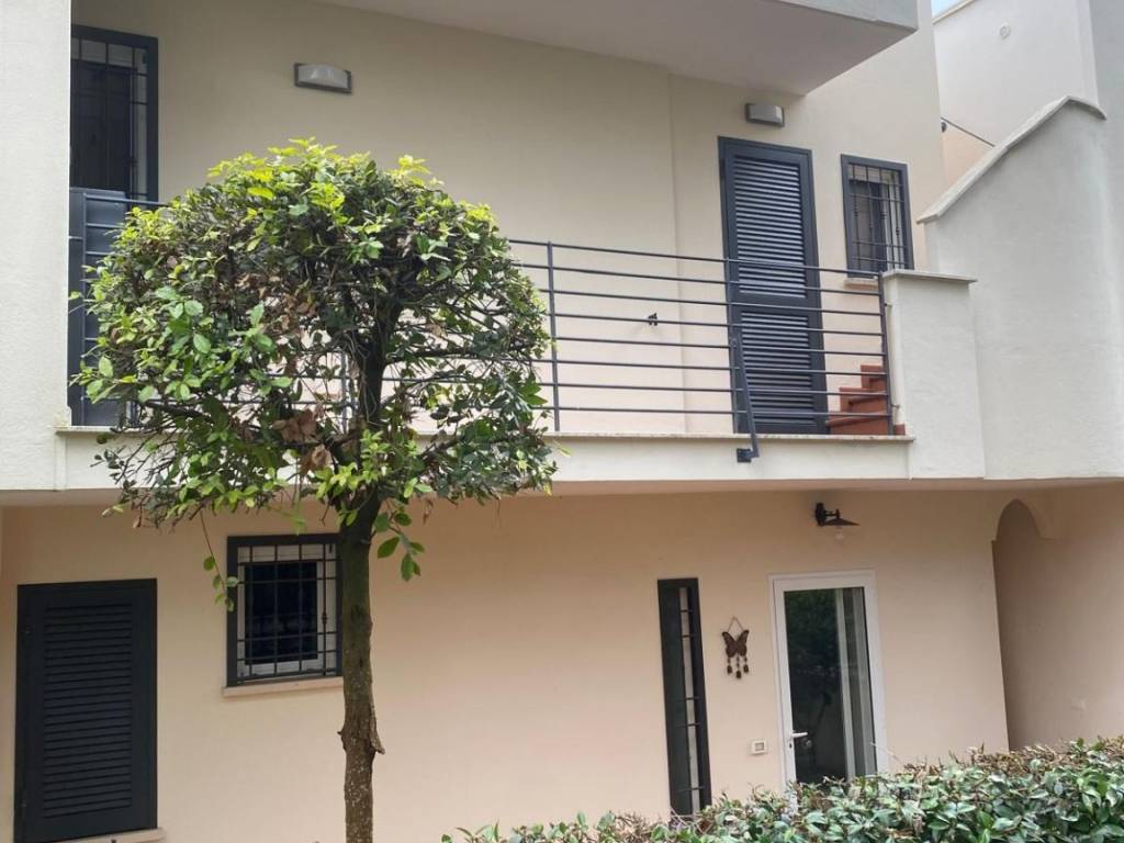 Villetta a schiera a Sabaudia in Via Principe Biancamano, 14 - Foto 2