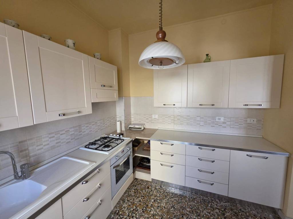 Appartamento a Alessandria in Via Achille Sclavo, 3 - Foto 2