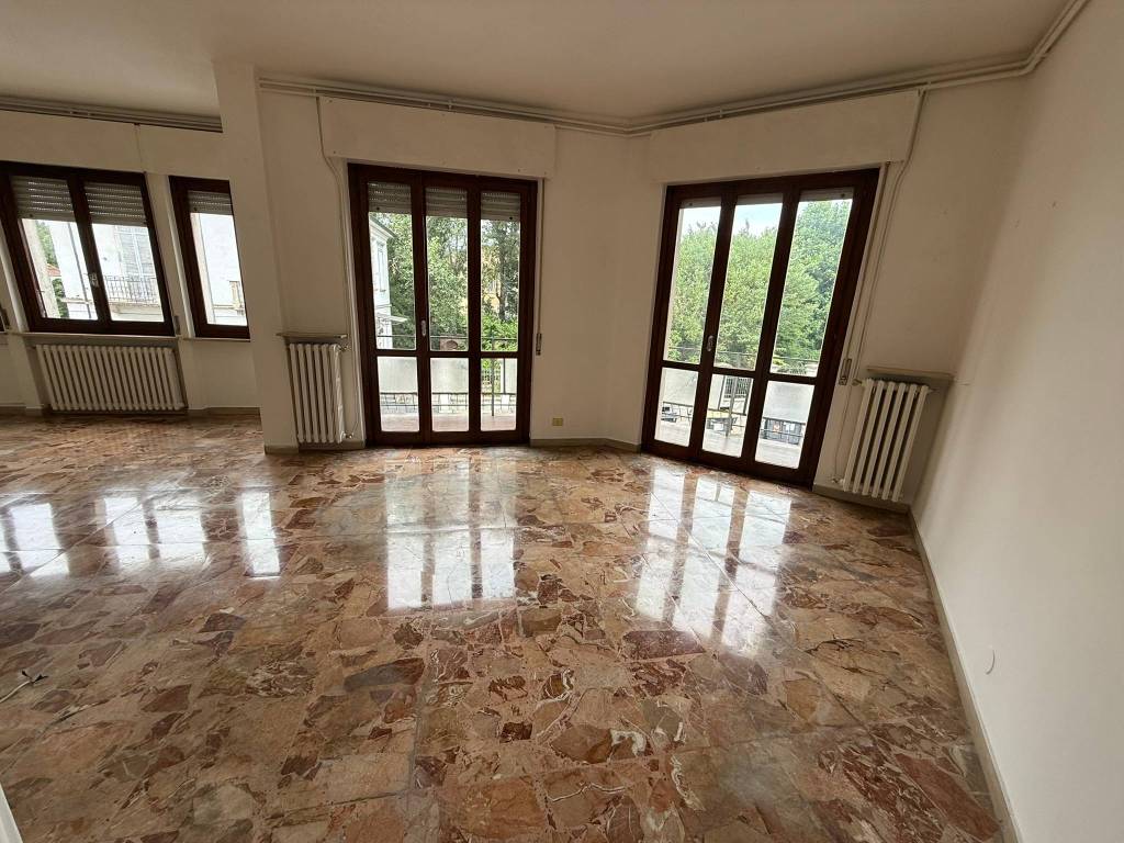 Appartamento a Alessandria in Via Mario Maggioli - Foto 3