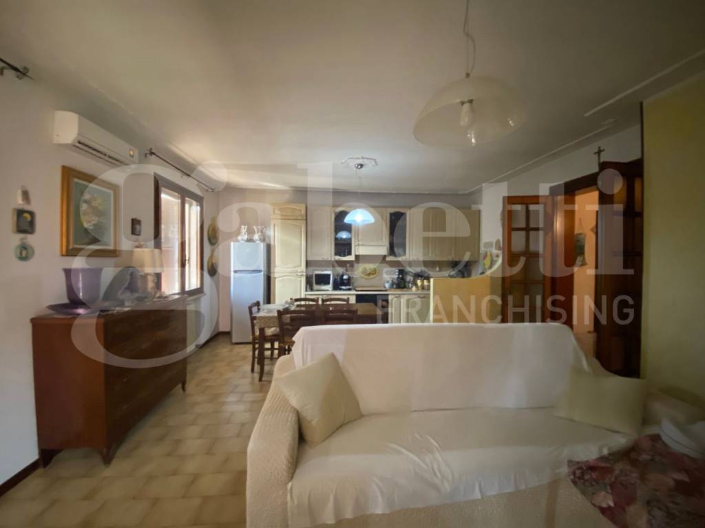 Casa indipendente a Gavello in GAVELLO - Strada Provinciale 31, 0 - Foto 2