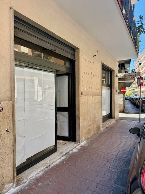 Immobile a Salerno in Via Francesco Crispi, 46 - Foto 2