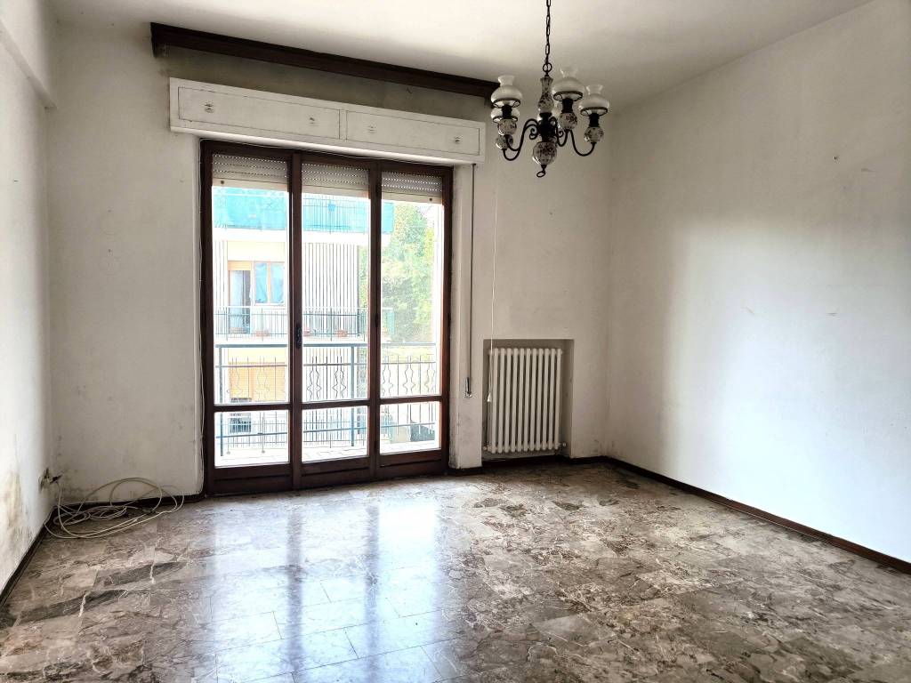 Appartamento a Falconara marittima in Via Umbria, 6 - Foto 3