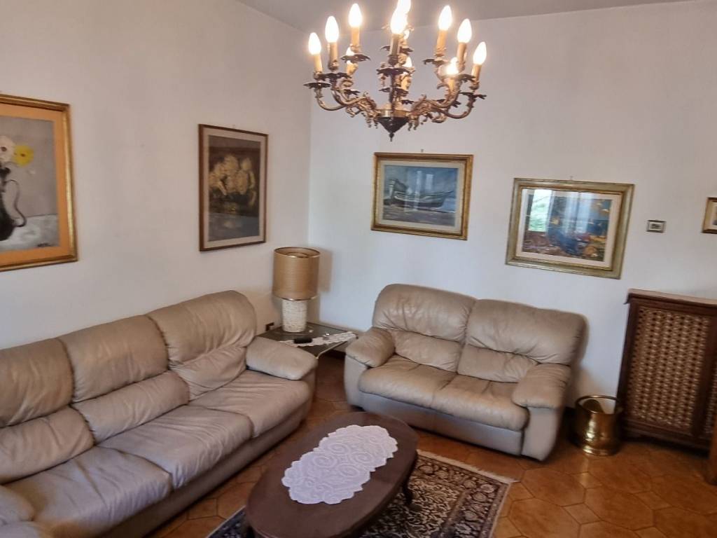 Casa indipendente a Prato in Via Sandro Botticelli - Foto 3