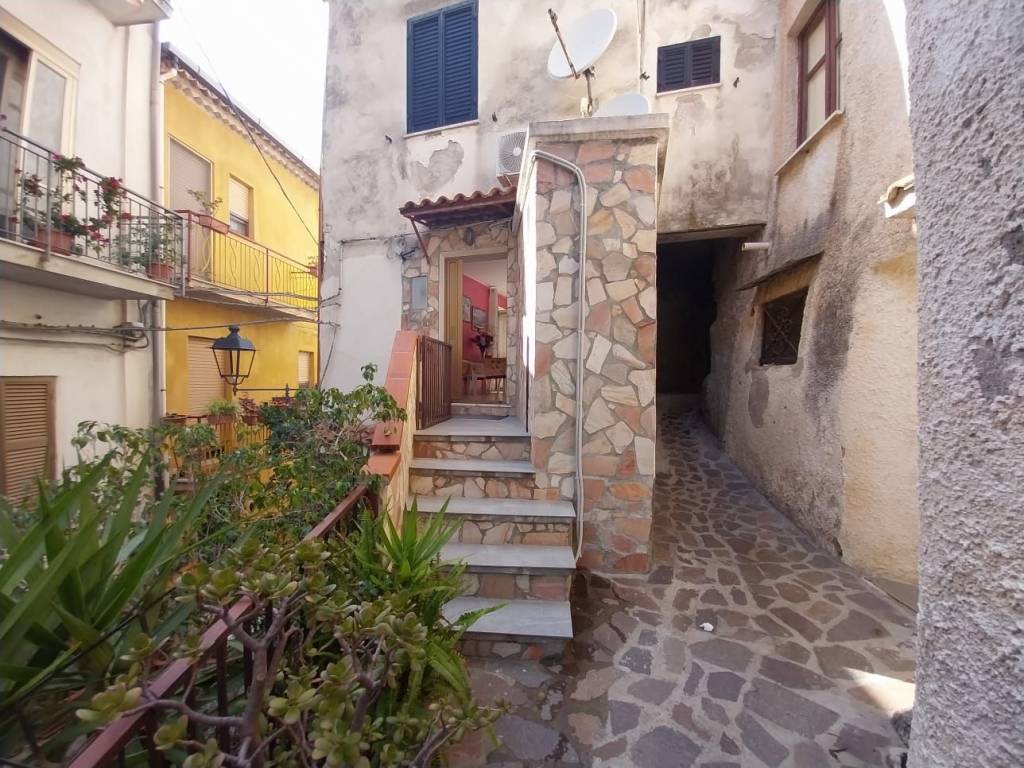 Appartamento a Cetraro in Via Carlo Pancaro, 51 - Foto 3