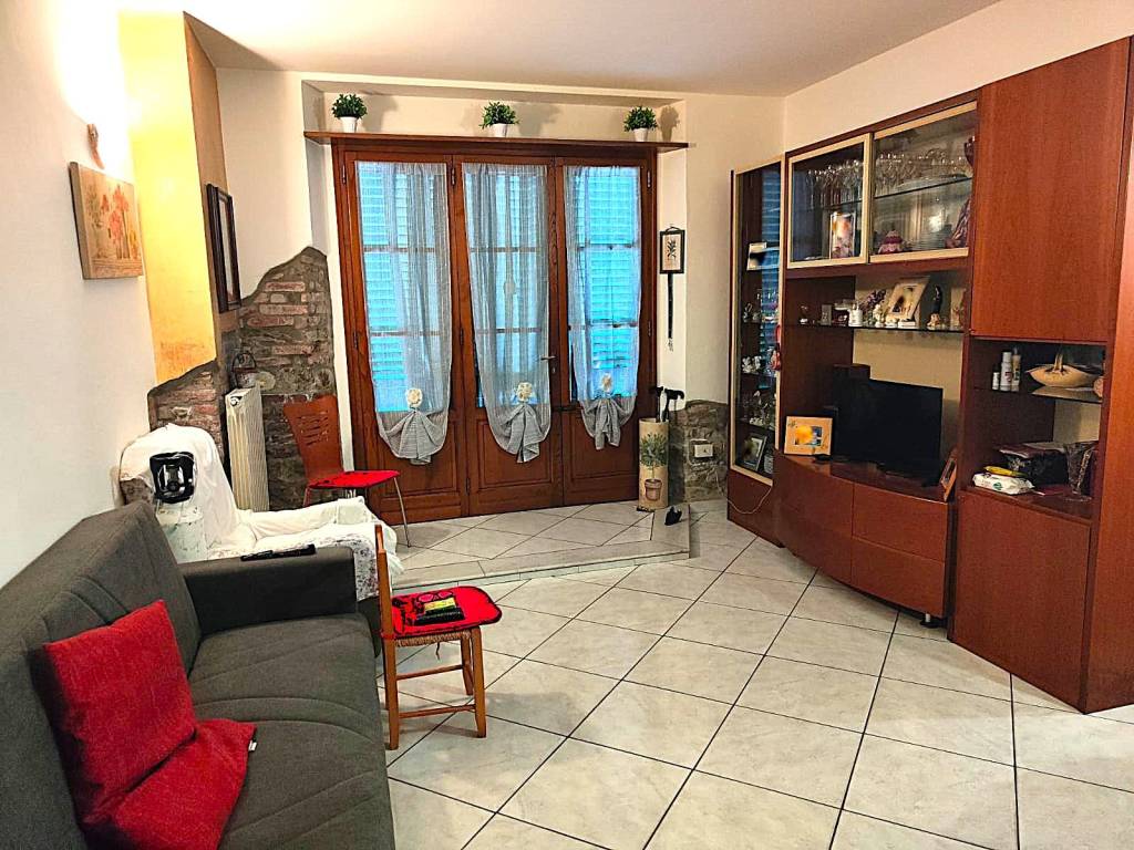 Appartamento a Montemurlo in Via Bagnolo - Foto 2
