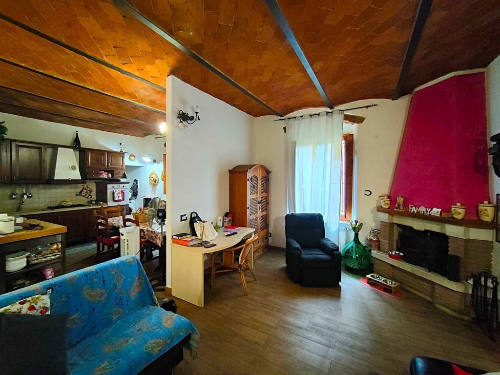 Casa indipendente a Montemurlo in Via Bagnolo - Foto 5