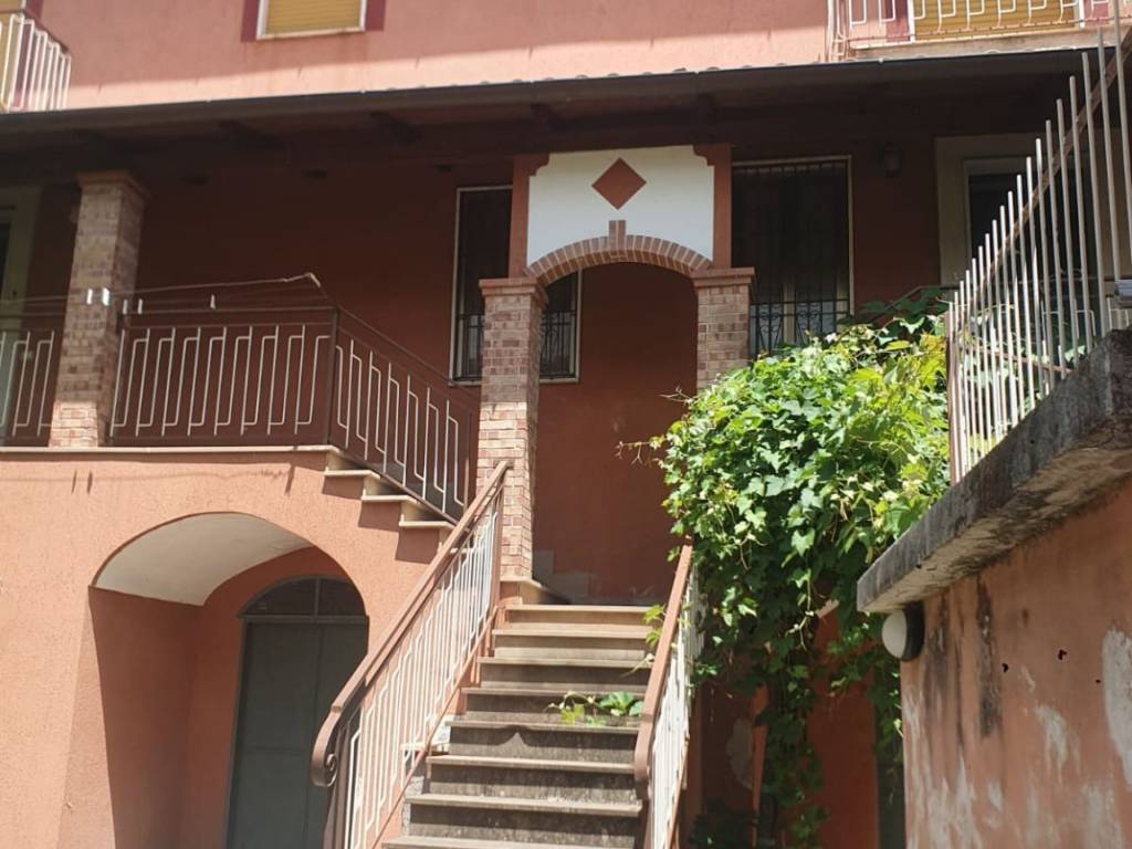 Casa indipendente a Giffoni valle piana in Traversa Matteo Sorgente, 8 - Foto 3