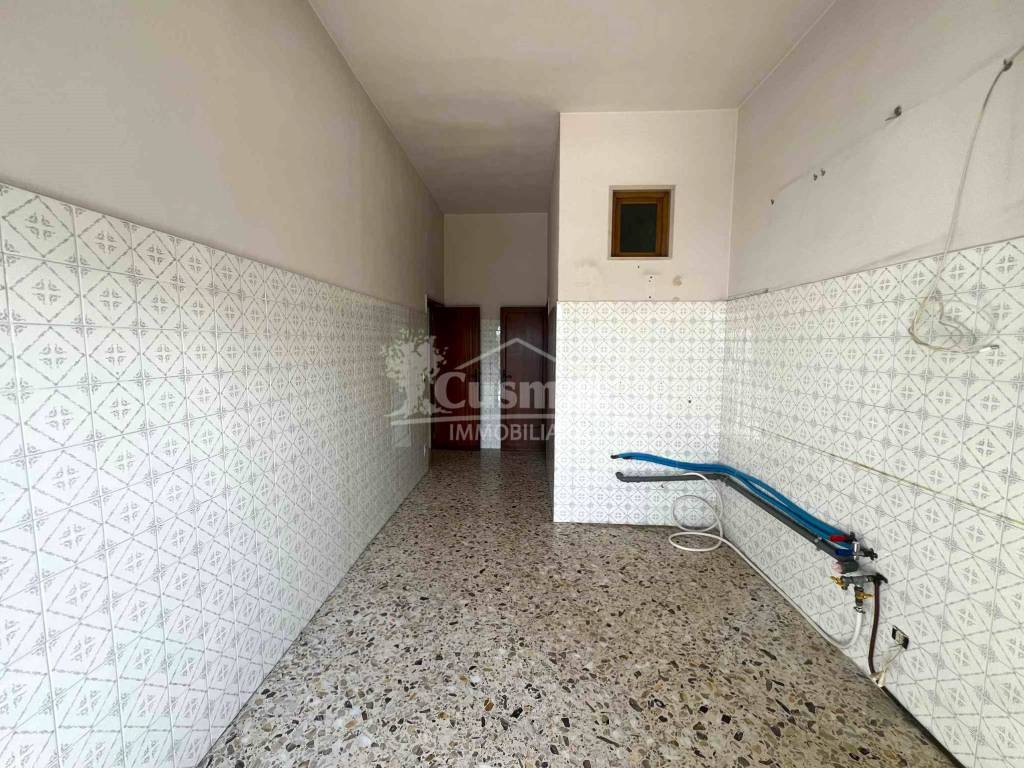 Appartamento a Andria in Via Imperatore Adriano - Foto 5