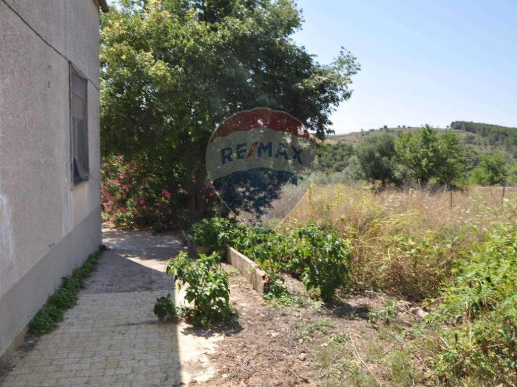 Casa indipendente a Ragusa in contrada salinella - Foto 3