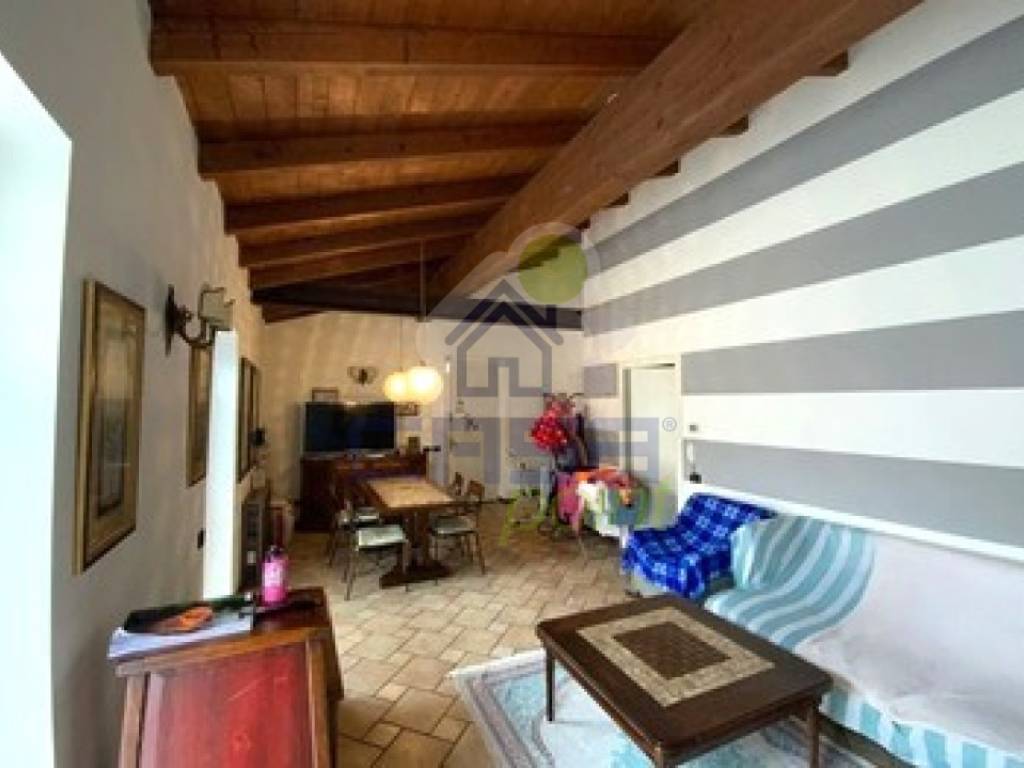 Appartamento a Cappella de' picenardi in via xxv aprile - Foto 2
