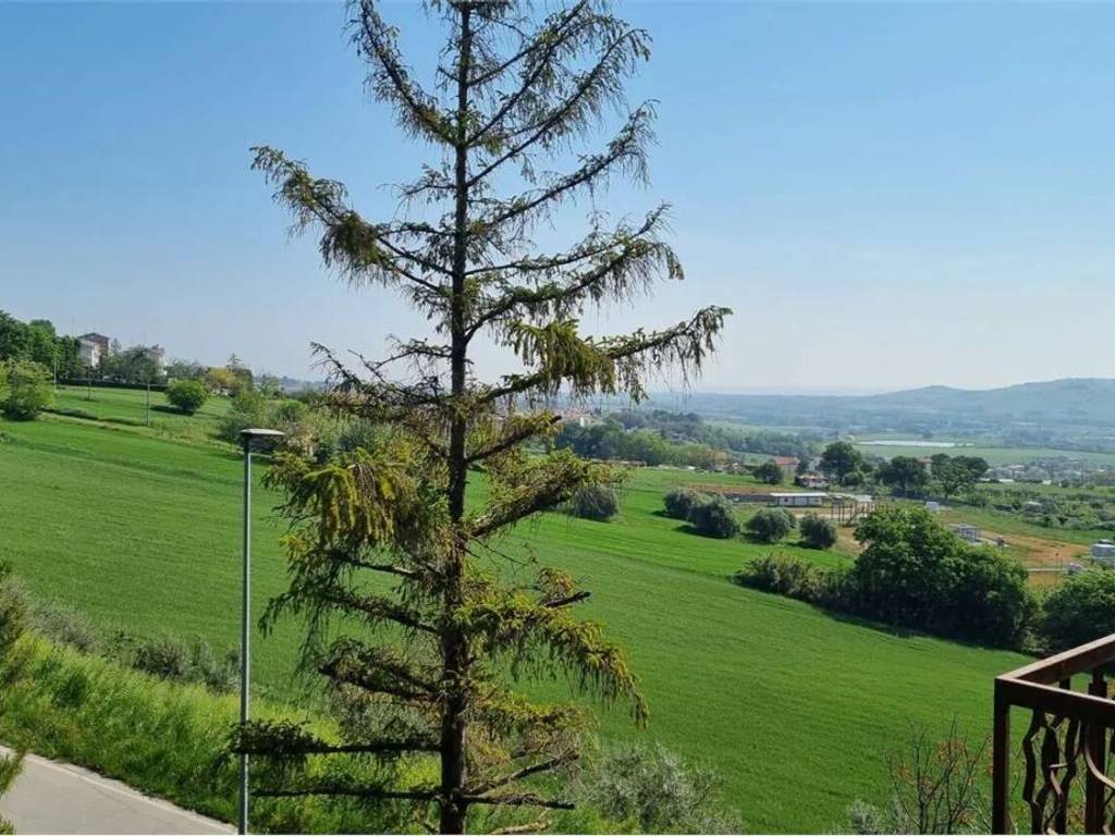 Villa a Monte urano - Foto 3