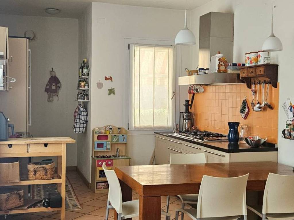 Villa a Selvazzano dentro in Via Abbazia - Foto 2