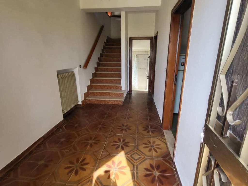 Villa a San felice sul panaro in Via Dogaro - Foto 4