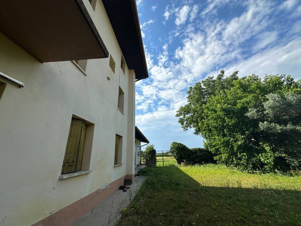 Casa indipendente a Tavagnacco in Via Roma, 43 - Foto 3