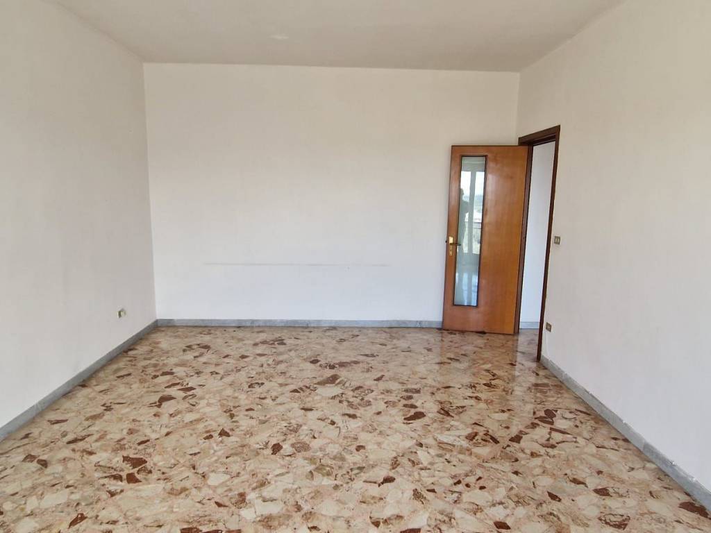 Appartamento a Triggiano in Via Giovanni Casalino, 178 - Foto 4