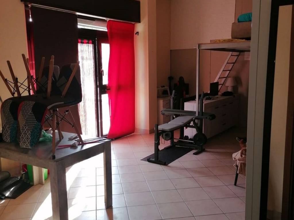 Appartamento a Foggia in Villaggio Artigiani - Foto 3