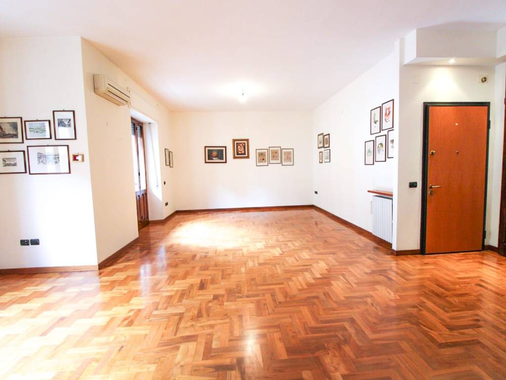 Appartamento a Cagliari in Via Goffredo Mameli - Foto 2
