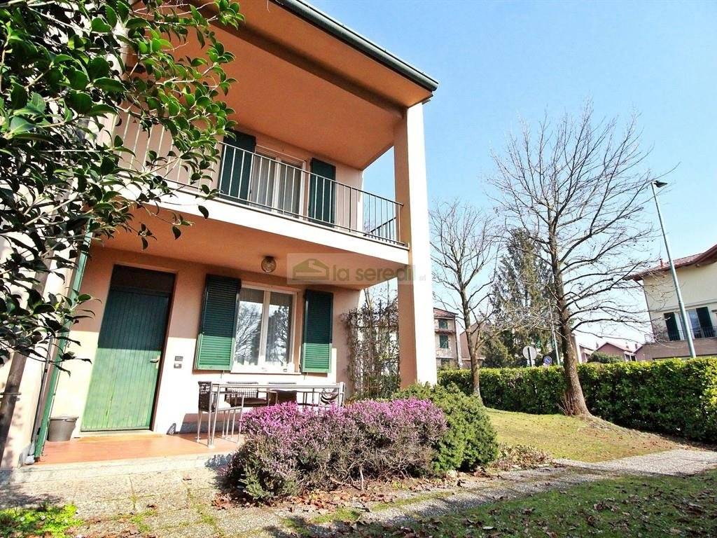 Villa a Casatenovo in VIA DON CONSONNI, 4 - Foto 2