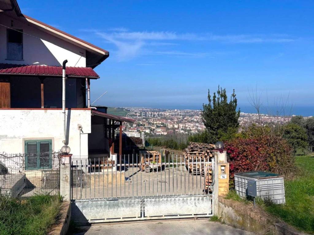 Villa a Tortoreto in Via Sant'Angelo, 14 - Foto 5