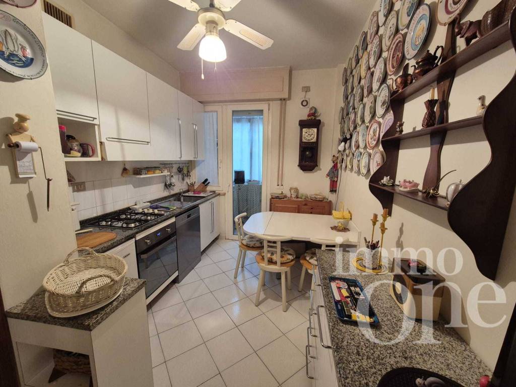 Appartamento a Livorno in via salvo d'acquisto , 6 - Foto 2