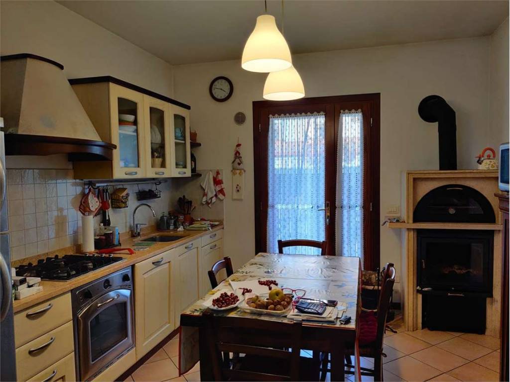 Villetta a schiera a Montebelluna in Via Busta - Foto 3