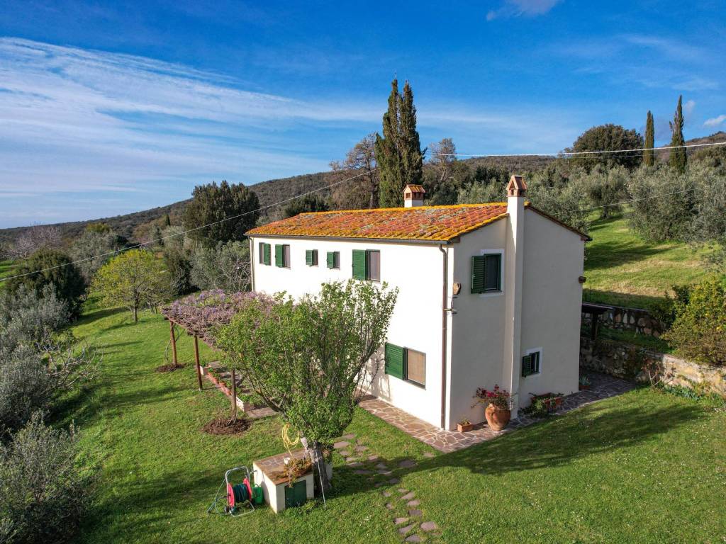 Rustico / casale a Castagneto carducci in Località Casa Vecchia - Foto 5