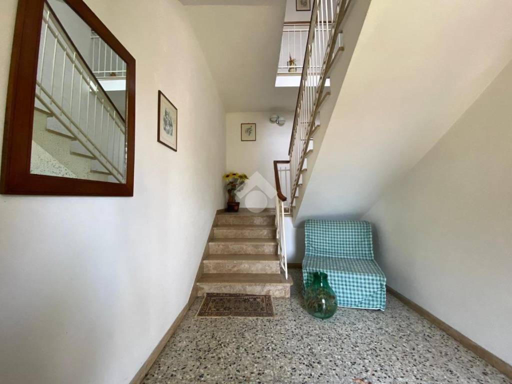 Appartamento a Sarzana in Via Battifollo, 66 - Foto 5