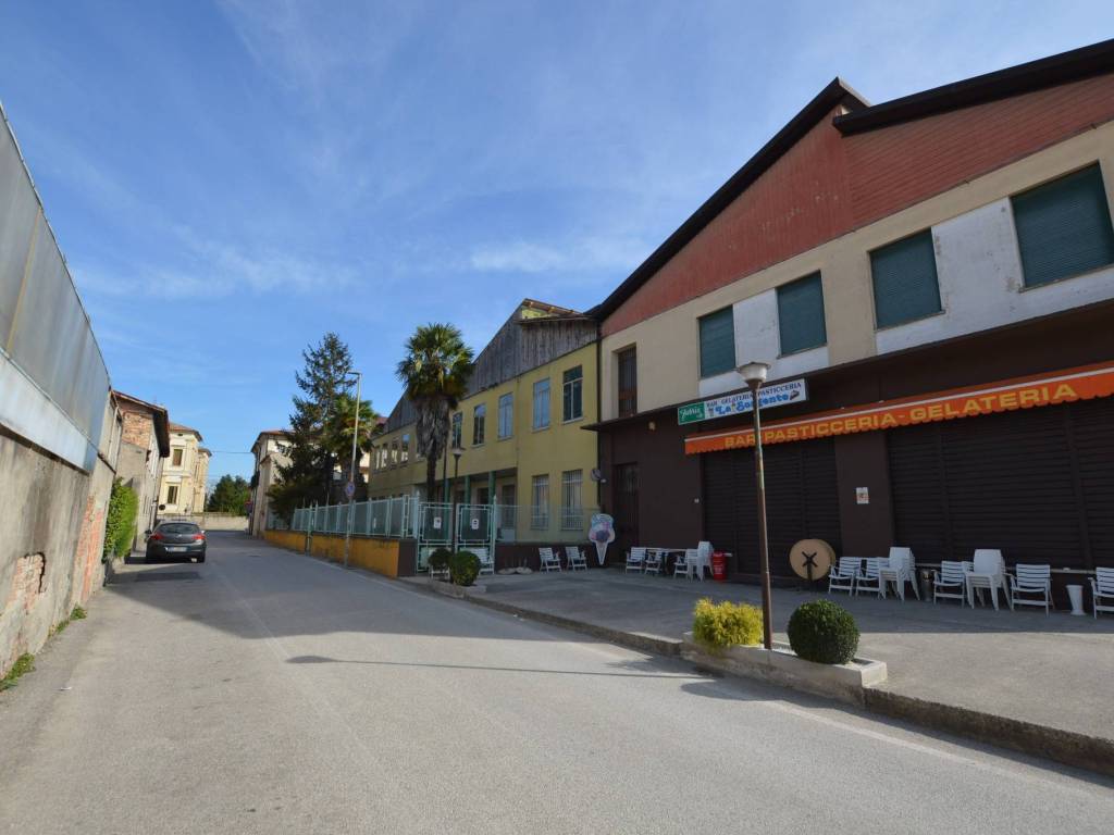 Immobile a Villa estense in Via Giuseppe Mazzini, 6 - Foto 3