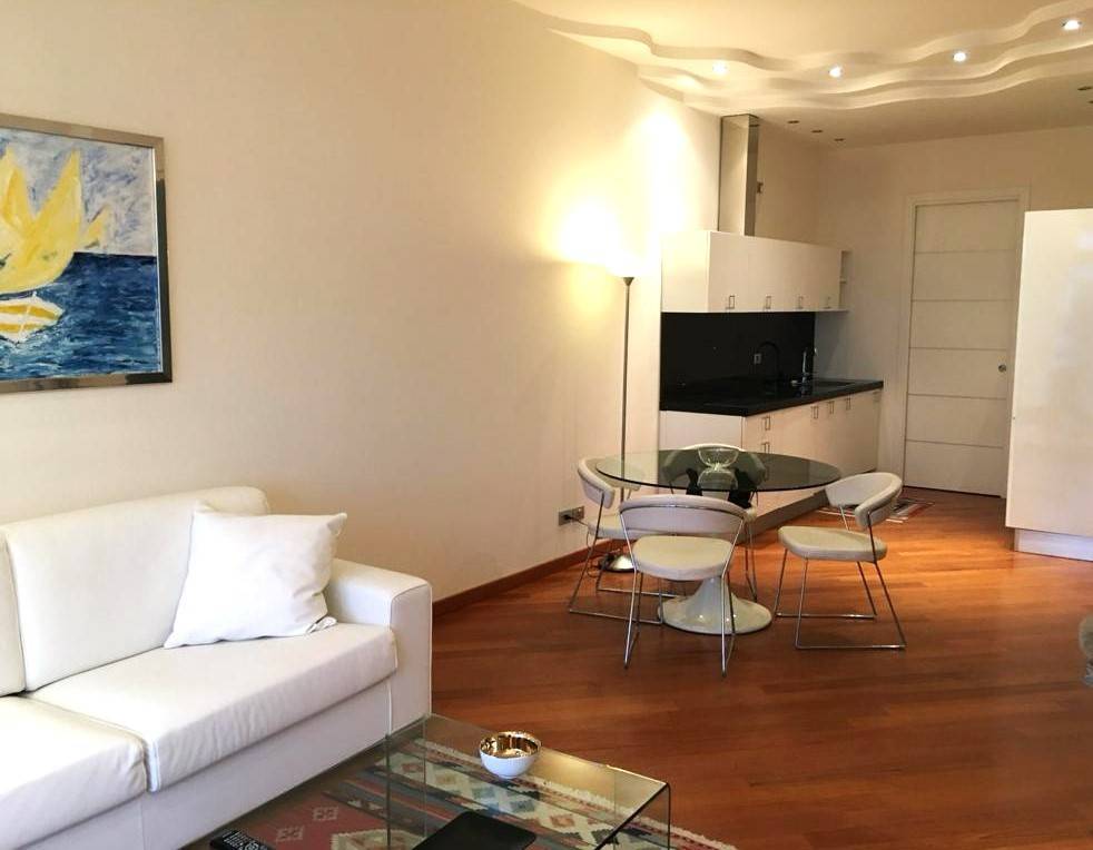 Appartamento a Riccione in Viale Gabriele D'Annunzio, 1 - Foto 4