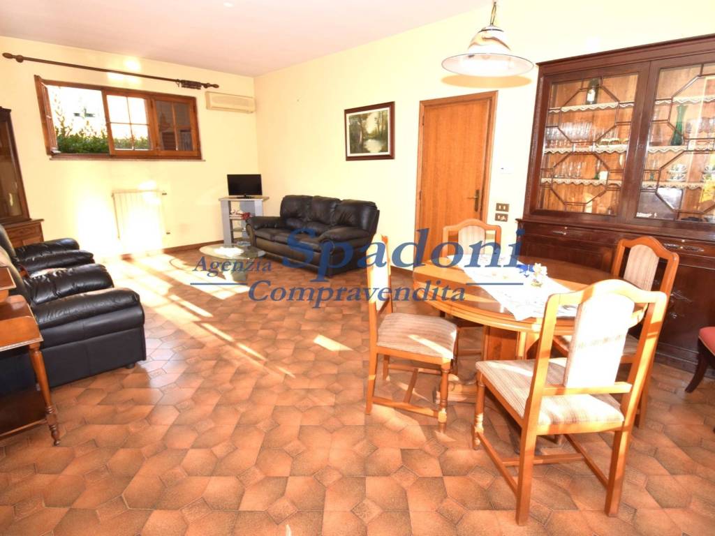 Villa a Buggiano in Via Piemonte, 10 - Foto 2