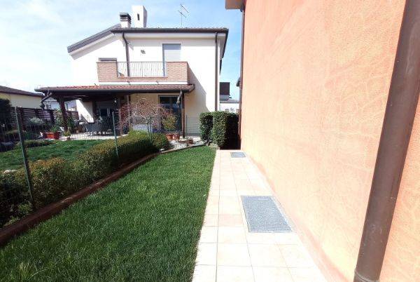 Villetta a schiera a Rosolina in Piazza Martiri della Libertà, 3 - Foto 3