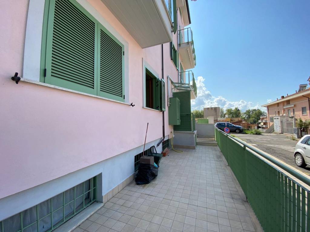 Appartamento a Fara in sabina in Via San Lorenzo Siro, 7 - Foto 4