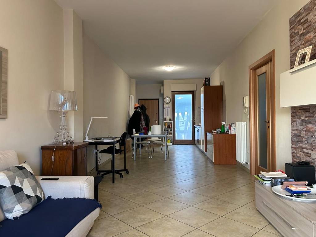 Appartamento a San benedetto del tronto in Via Esino - Foto 3