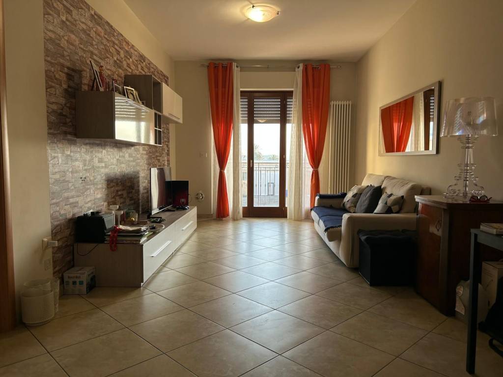 Appartamento a San benedetto del tronto in Via Esino - Foto 5