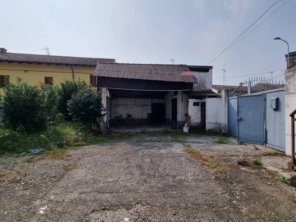 Casa indipendente a Fontanetto po in Via Roma, 31 - Foto 2