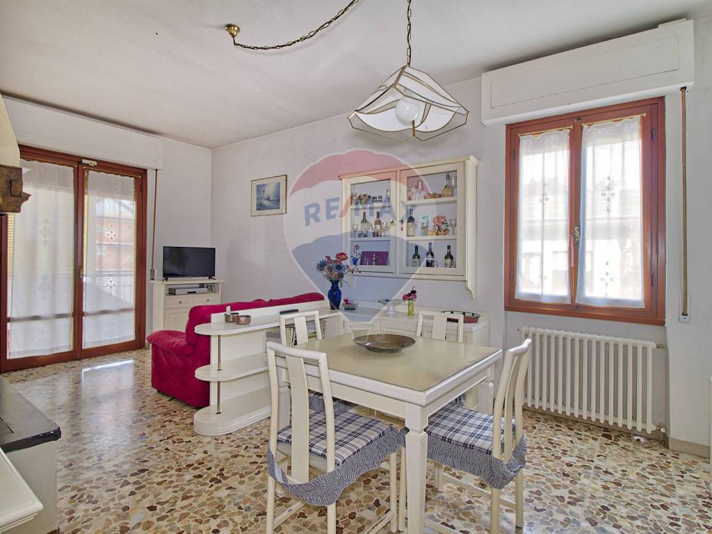 Casa indipendente a Cavriglia in Via Fermi, 190 - Foto 2