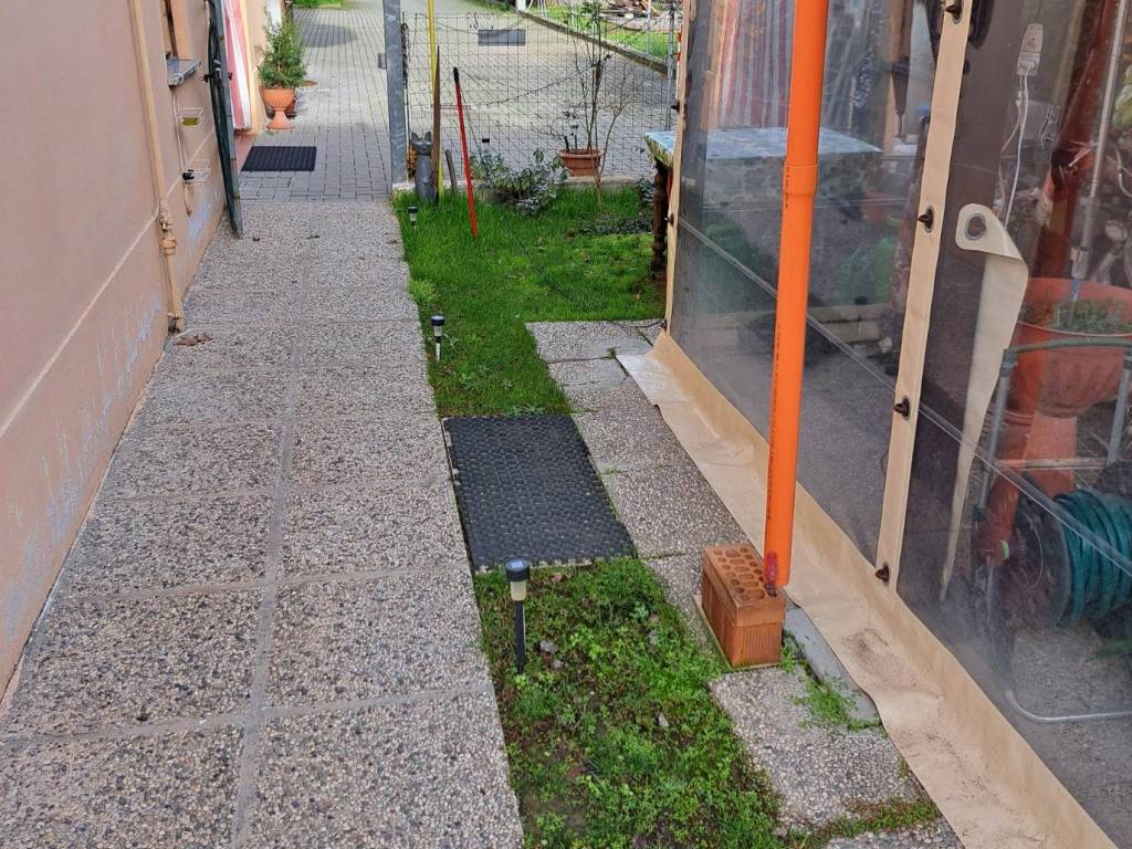Villa a San felice sul panaro in Via Milano - Foto 3