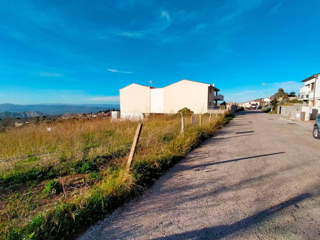 Terreno a Dorgali in Via Alessandria, 5 - Foto 3