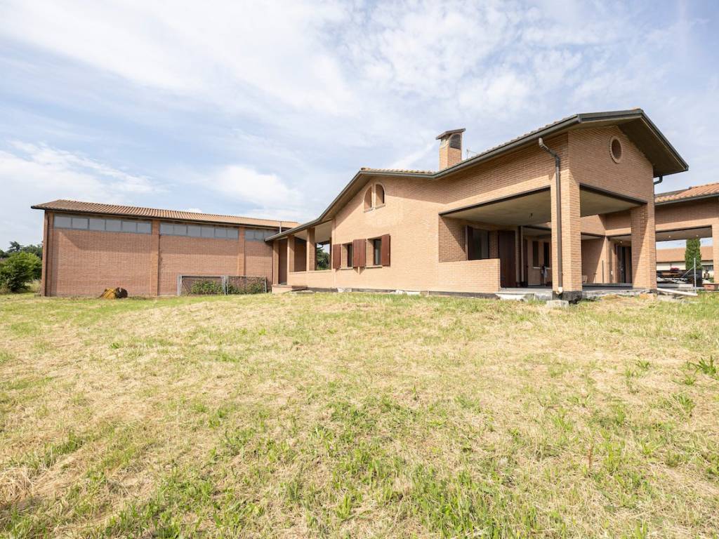 Villa a Imola in Via Emilia Levante, 2 - Foto 2